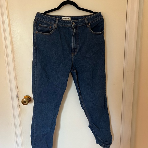 Abercrombie Skinny Curve Love Jeans - Picture 1 of 3